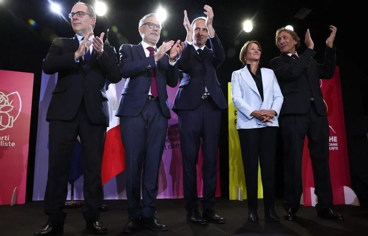 Présidentielle 2027 : Raphaël Glucksmann « candidat de la gauche démocratique », Jean-Luc Mélenchon attaque Parcoursup
