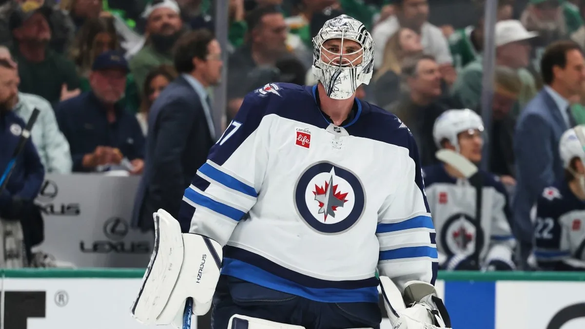 Why Cheveldayoff has no problem waiting for right Hellebuyck deal