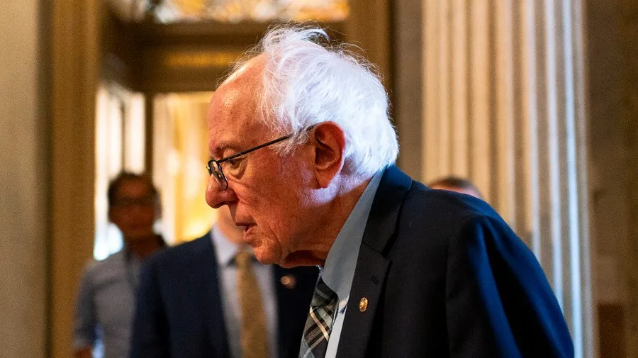 Sanders endorses Nixon in Florida Senate race