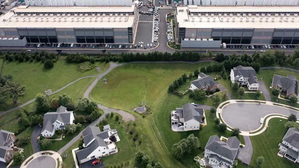 The multiplying risks of financing data centres