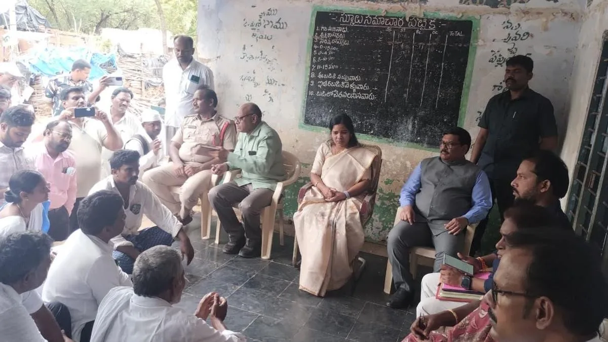 Veligonda Project: Markapuram Collector assures justice to all oustees