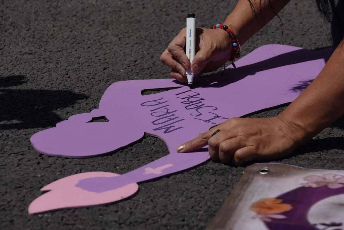 ‘Lo quieren pasar como suicidio’: Madre de Breeydi Anette pide que el caso se investigue como feminicidio