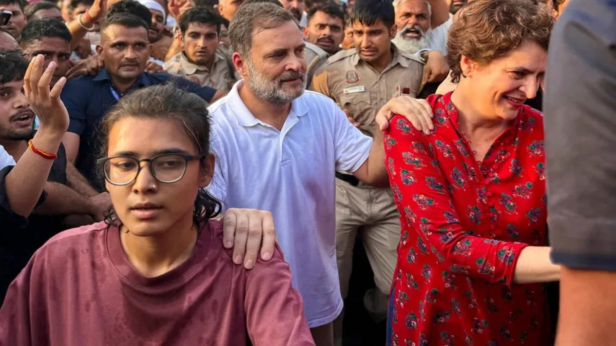 'Nobody can browbeat judiciary': SC notice to Rahul, others over Oct 12 march