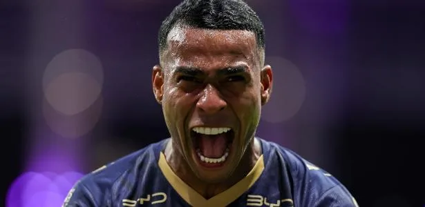 Bahia empilha chances perdidas, mas 'se vinga' do Remo e entra no G4