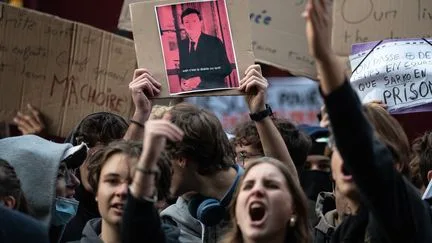 "Ça nous incite juste à continuer" : des lycéens réagissent aux annonces d'Édouard Geffray