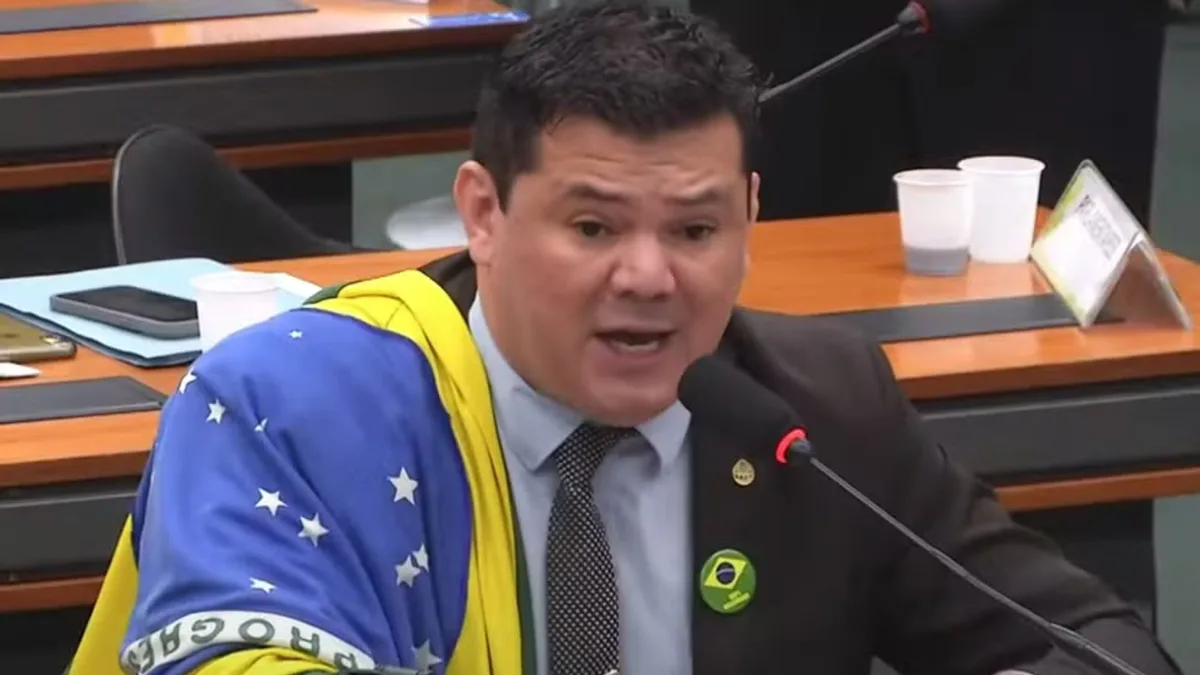 Primeira Turma do STF torna réu o deputado Gilvan da Federal por fala em que deseja morte de Lula