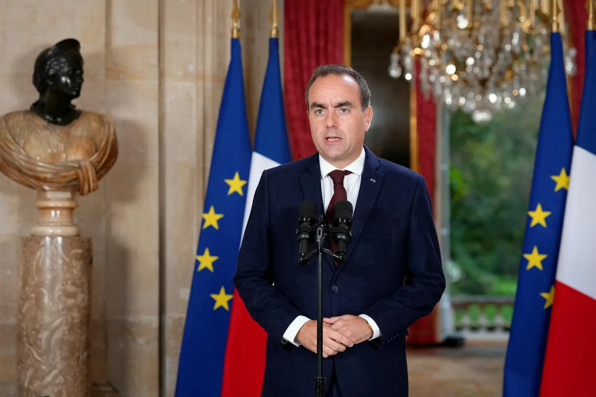Soutien aux forces de l’ordre, revendications lycéennes, prix de l’essence… Ce qu’il faut retenir des annonces de Lecornu