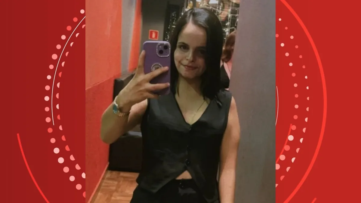 Mulher morre após batida frontal entre motocicleta e carro na BR-364 em Pimenta Bueno, RO