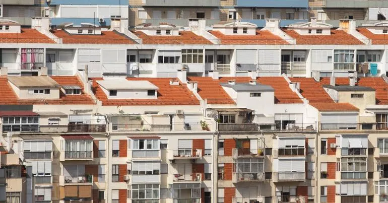 Preços das casas em Portugal "parecem esticados", afirma FMI