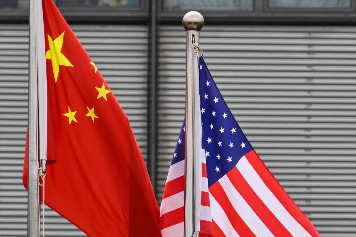 Governo Trump pressiona 35 países a optar entre EUA e China nas parcerias por IA