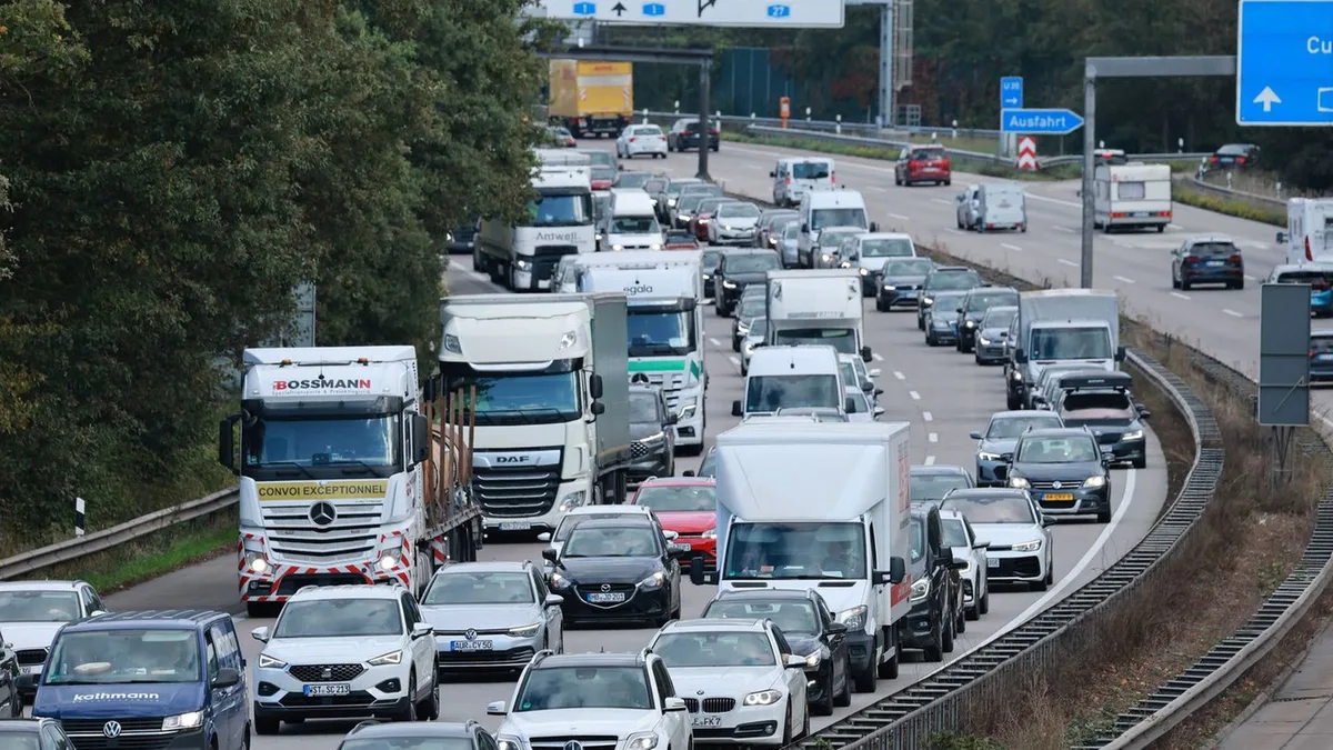 Verkehr: Wo die Autobahnen in Niedersachsen voll werden