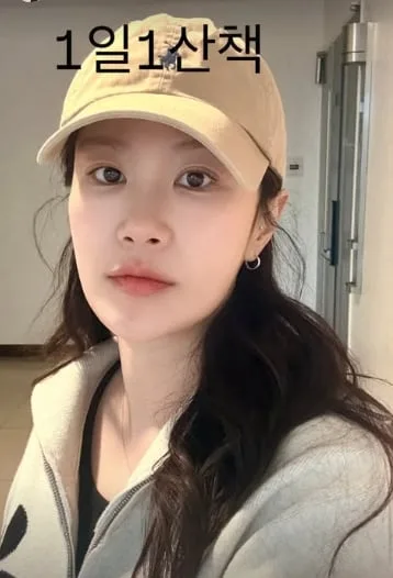 ‘김준호♥’ 김지민, 볼 통통해졌네..건강 챙기는 임산부 “1일 1산책”