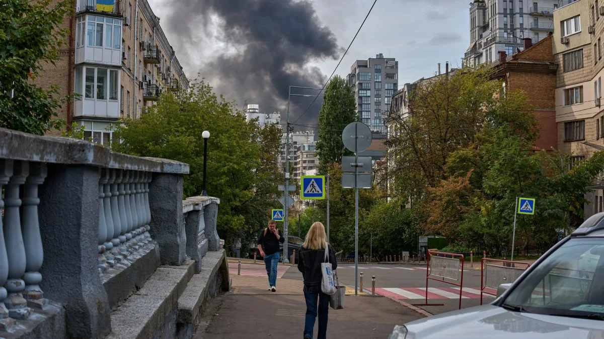 Liveblog Ukrainekrieg: Ukraine und Finnland schließen Abkommen zur Drohnen-Produktion