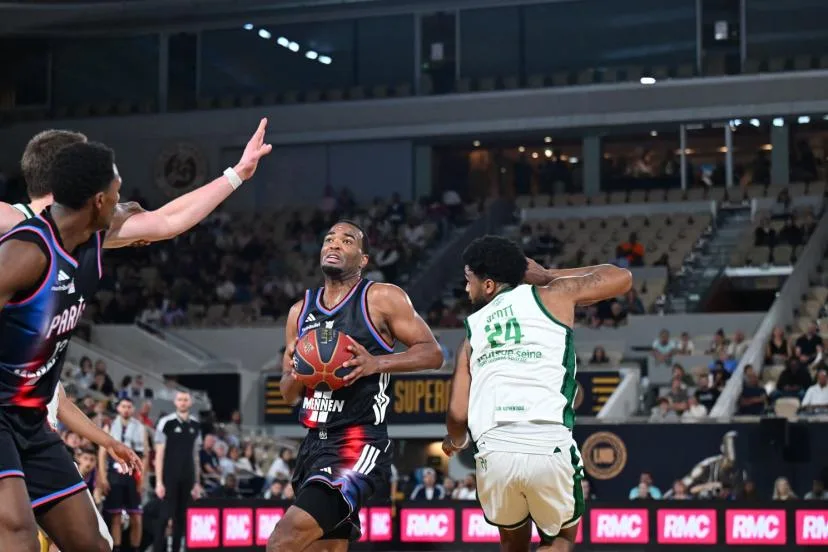 T.J. Warren après avoir marqué 22 points pour Paris face à Nanterre en Supercoupe : « Donner le ton pour le reste de la saison »