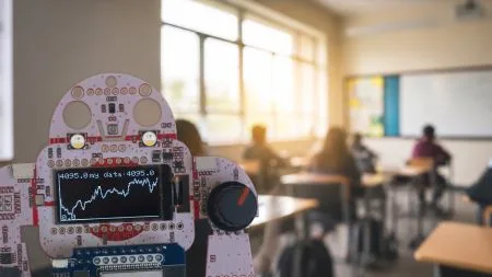 Zu laut im Klassenzimmer? Makey:Lab als Lärmampel