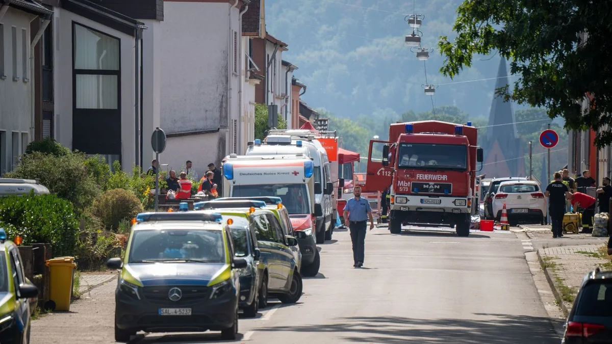 Keine Gefährdung: Einsatz beendet - Radioaktives Material aus Wohnung geräumt