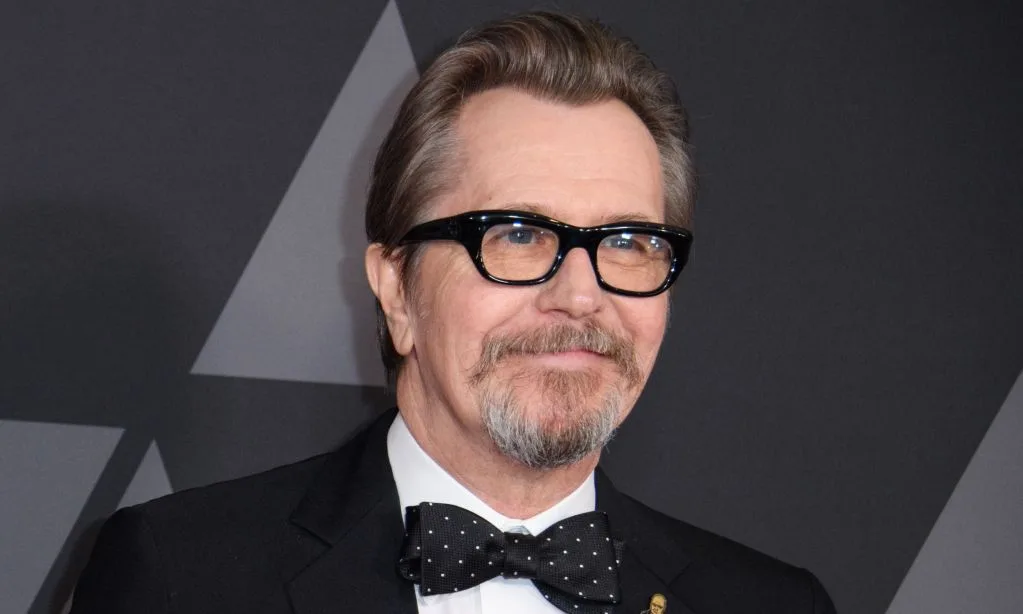 Gary Oldman consigue lo que no había logrado con ‘Harry Potter’ ni con ‘Batman’: «Podría hacerlo en un instante»