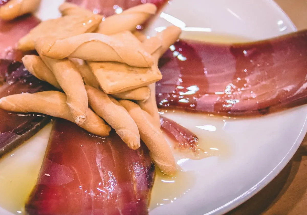 'The Telegraph' incluye este bar de Sevilla entre los mejores de España: «Siéntate en la barra y pide mojama»
