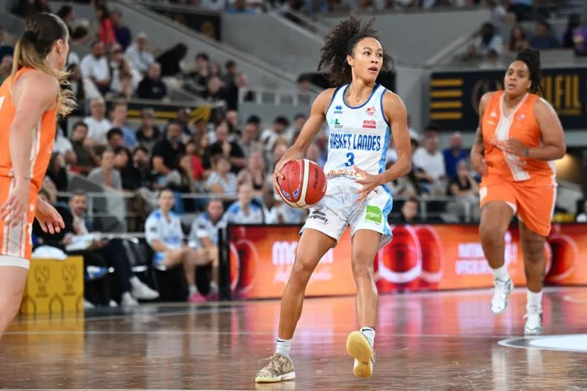 Basket Landes domine Bourges et remporte le Match des championnes