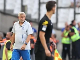 OM. Balerdi sifflé, Højbjerg destitué du brassard… Bruno Genesio monte au créneau face à sa direction et aux supporters