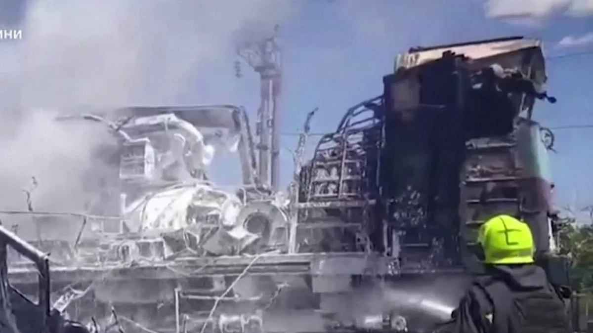 La Russie a bombardé des trains civils ukrainiens