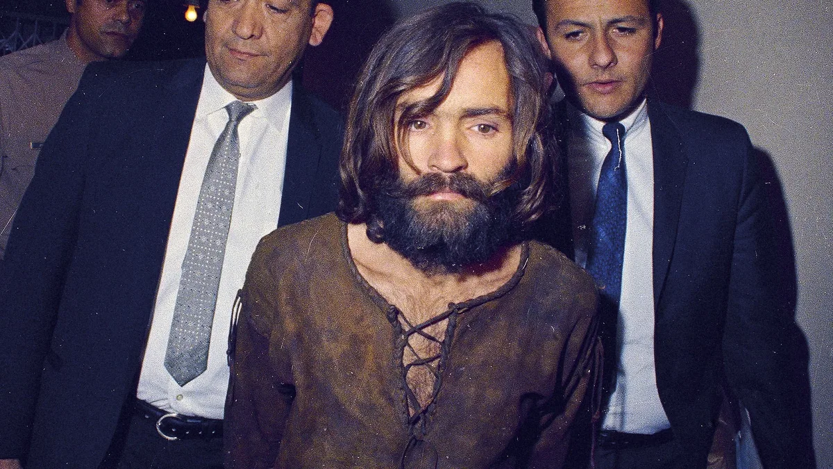 De sueño hippie a pesadilla: la historia de muerte y manipulación de la familia Manson