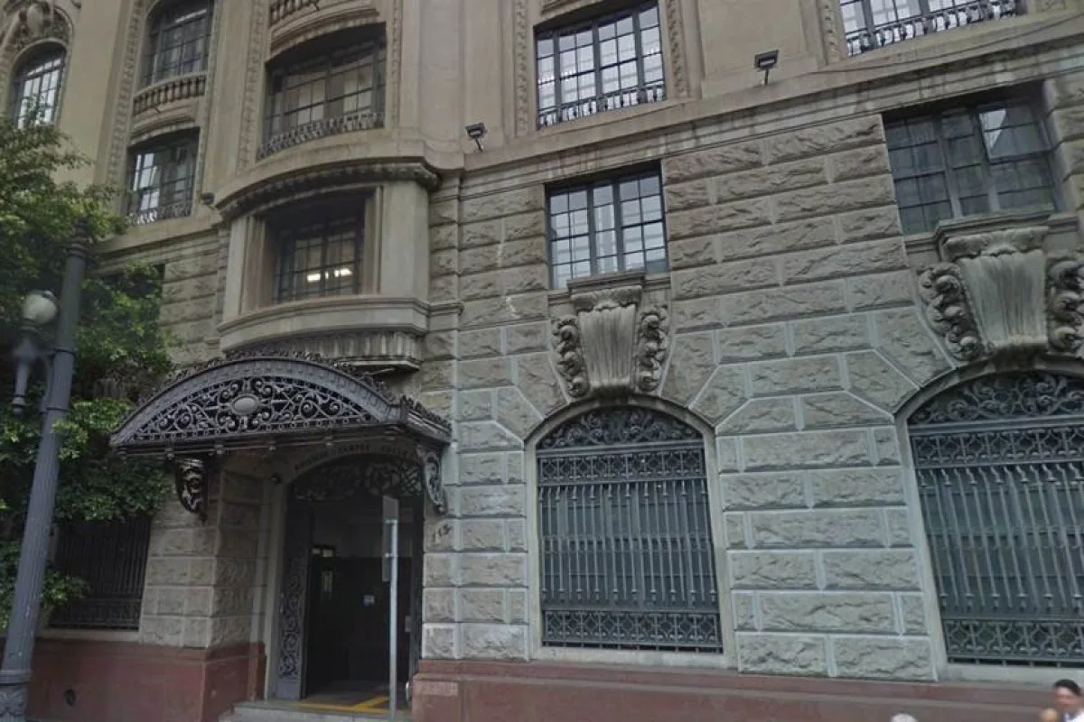 Homem que descumpria medidas cautelares e perseguia vítima é condenado