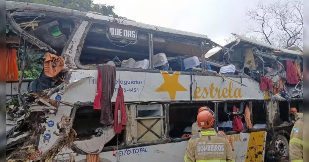 Sobe para dez o número de pessoas mortas em tombamento de ônibus no RJ