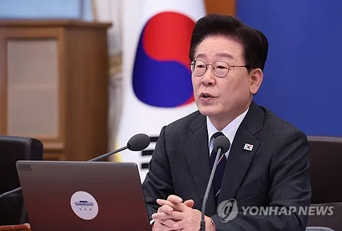李대통령 "2022년 대선 이후 차질 빚은 주택공급 조만간 정상화"