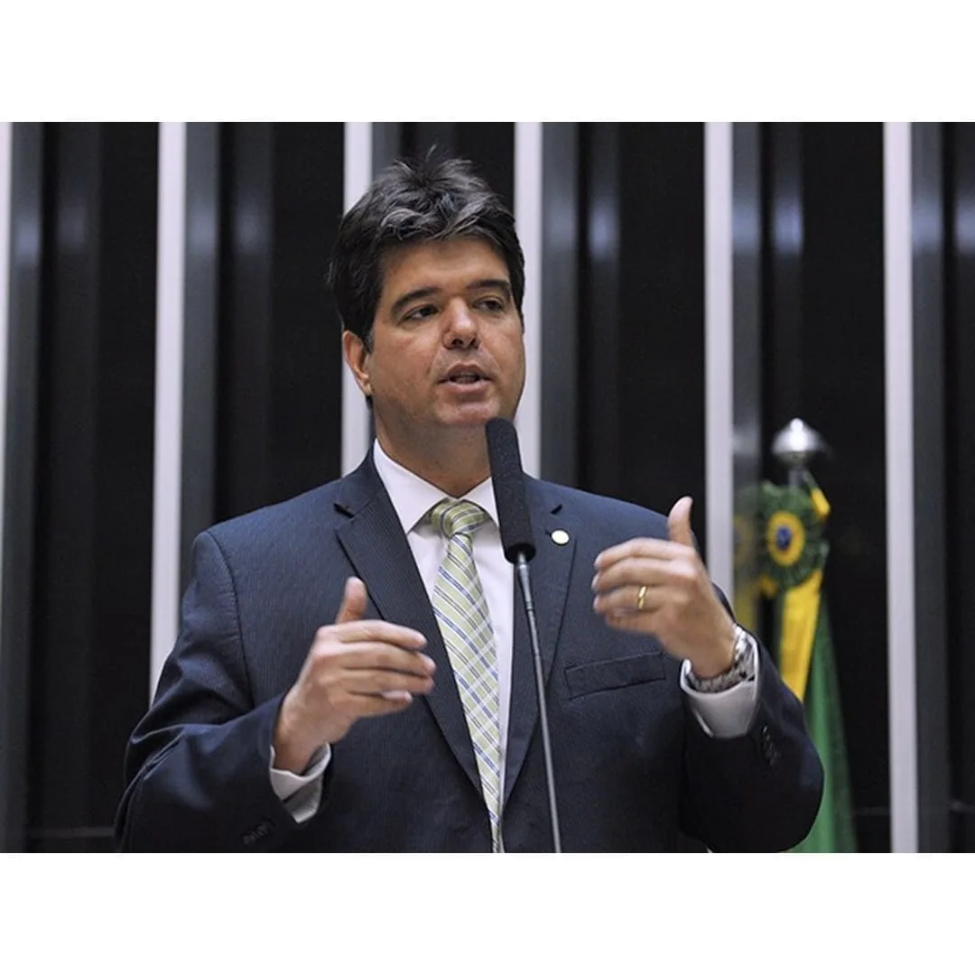 Ruy Carneiro (Podemos) é reeleito deputado federal pela Paraíba com 102.885 votos