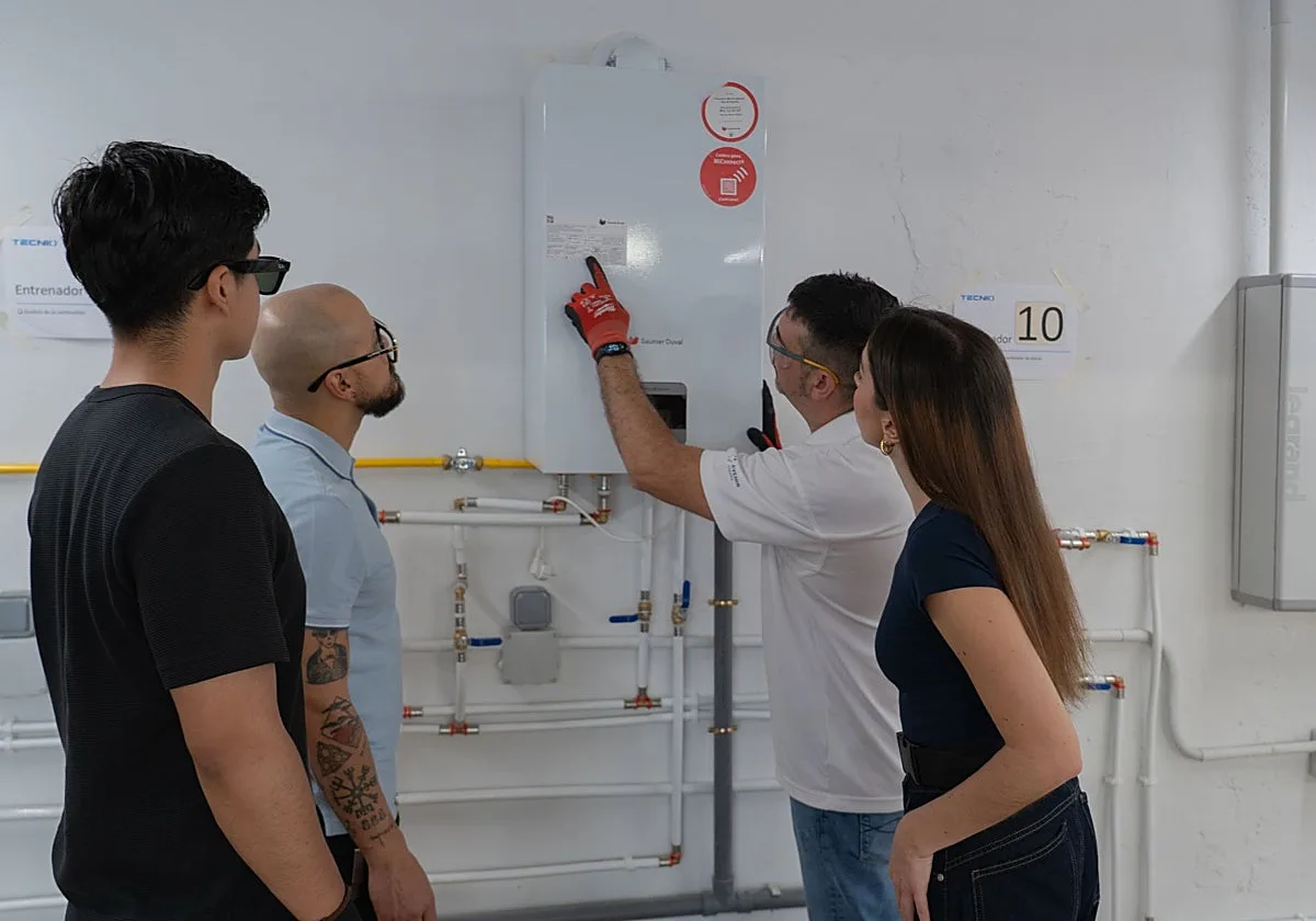 Carnet RITE: qué es, para qué sirve y cómo conseguir una de las acreditaciones clave para trabajar en climatización