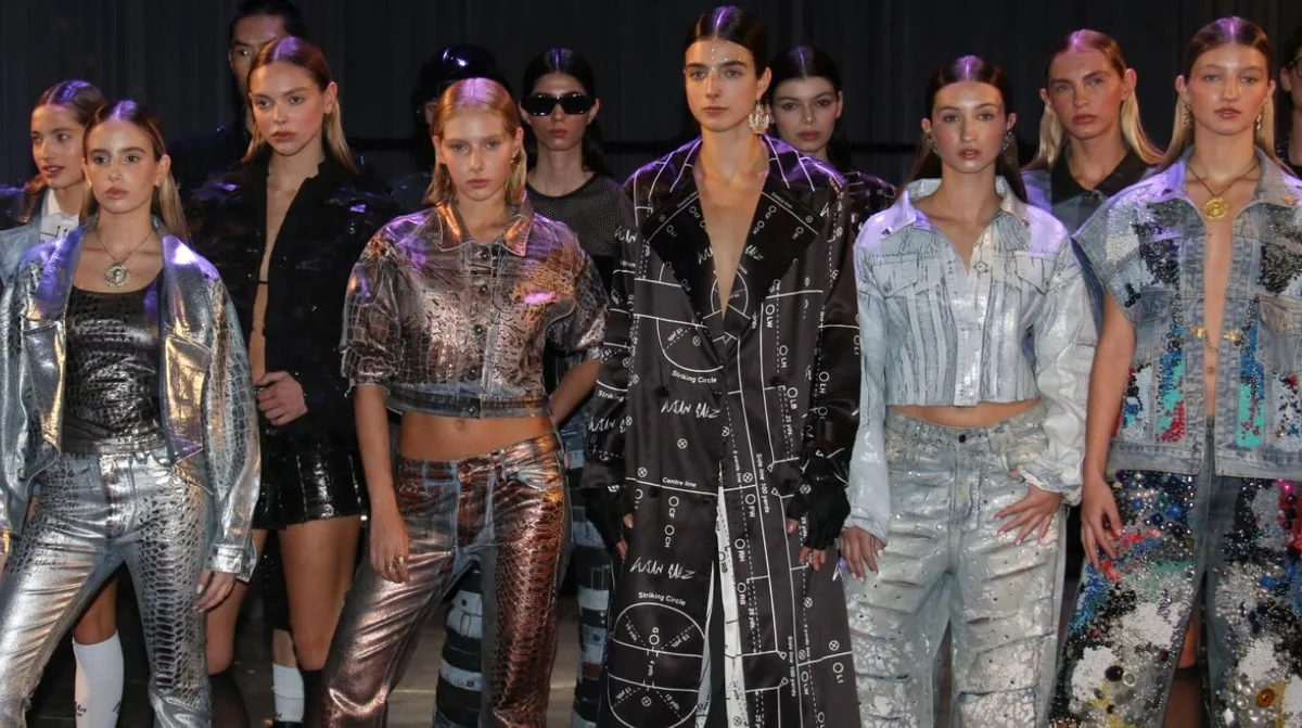 Allegra e Indiana Cubero, Charo Calamaro, Mía Martin y Benicio Gravier compartieron la pasarela en Bafweek