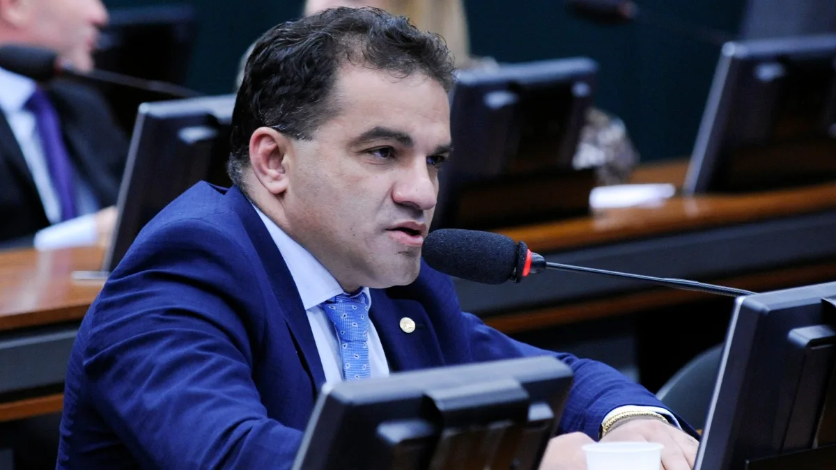 PF mira desvio de emendas de deputado do MA e fraudes em licitação